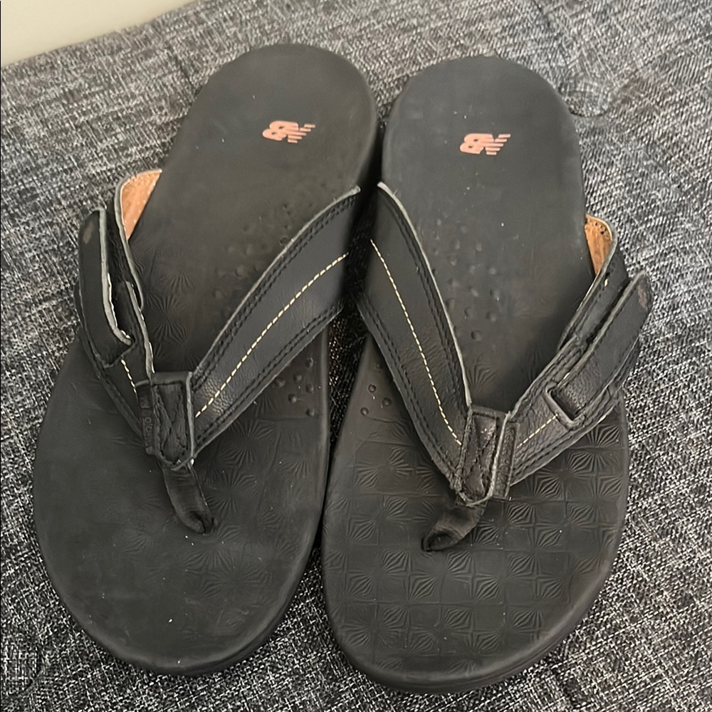 New Balance Black Flip Flops